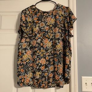 Flutter sleeve grey blouse with floral print